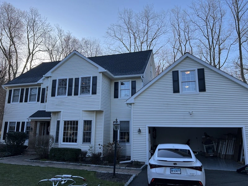 Colonial style home window replacement